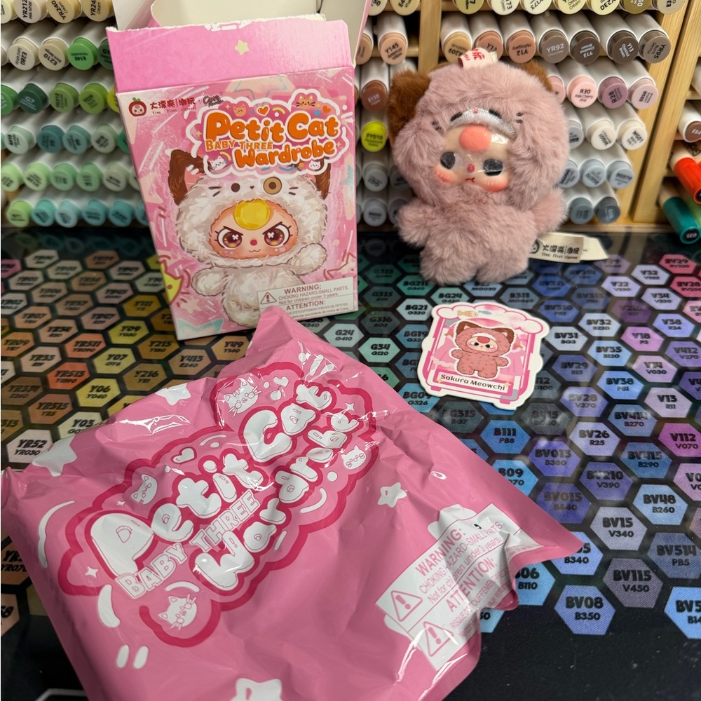 Petit Cat Wardrobe Baby Three Open Blind Box